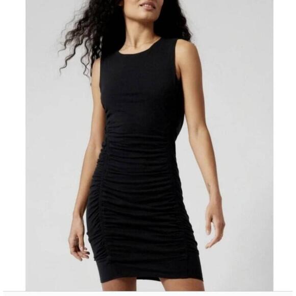 Athleta Womens Ruched Black Bodycon Dress Size Medium - Picture 1 of 10